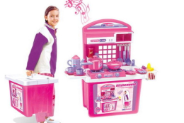 Dětská kuchyňka s příslušenstvím v kufru růžová